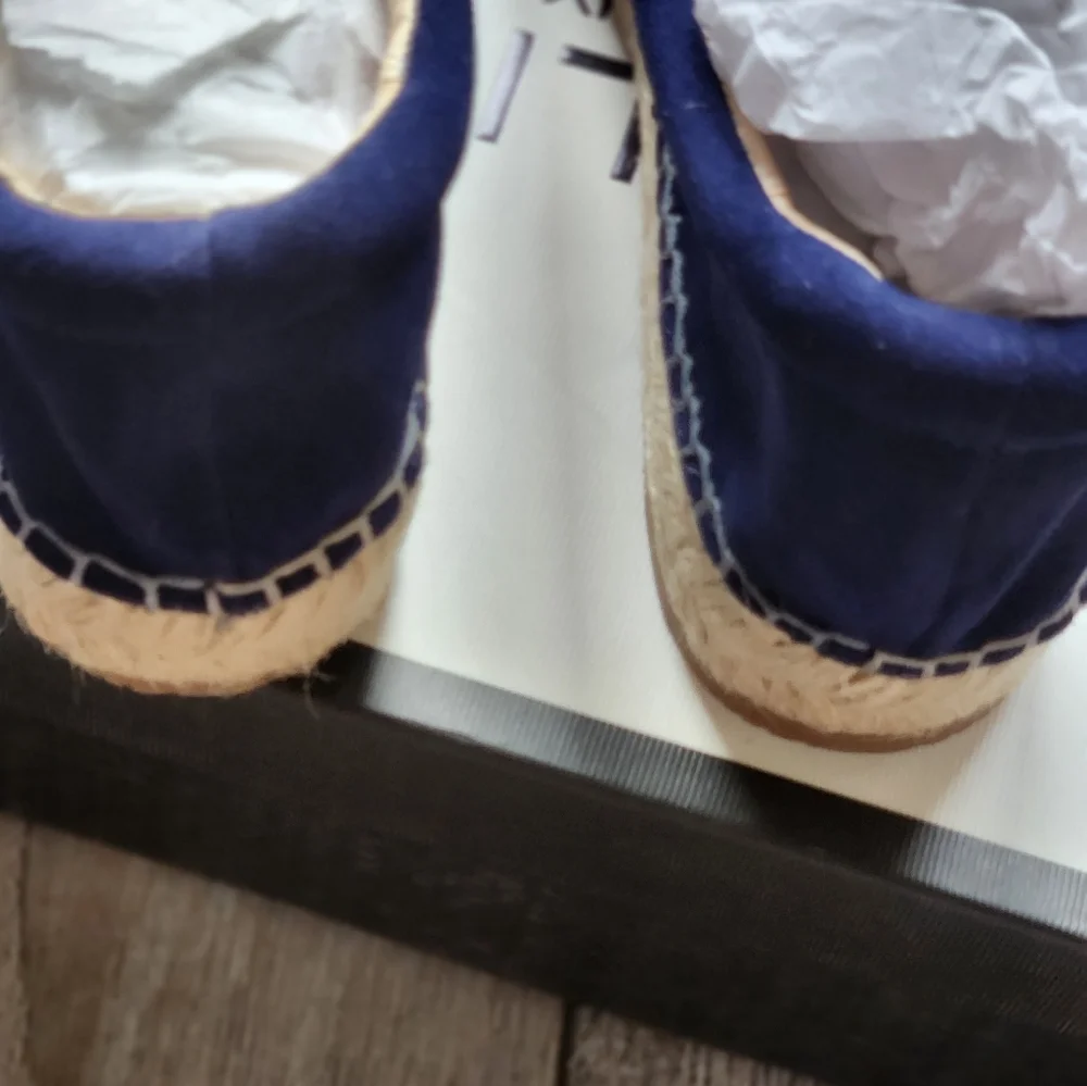J/SLIDES NYC NAVY SUEDE ROSA SLIDES
